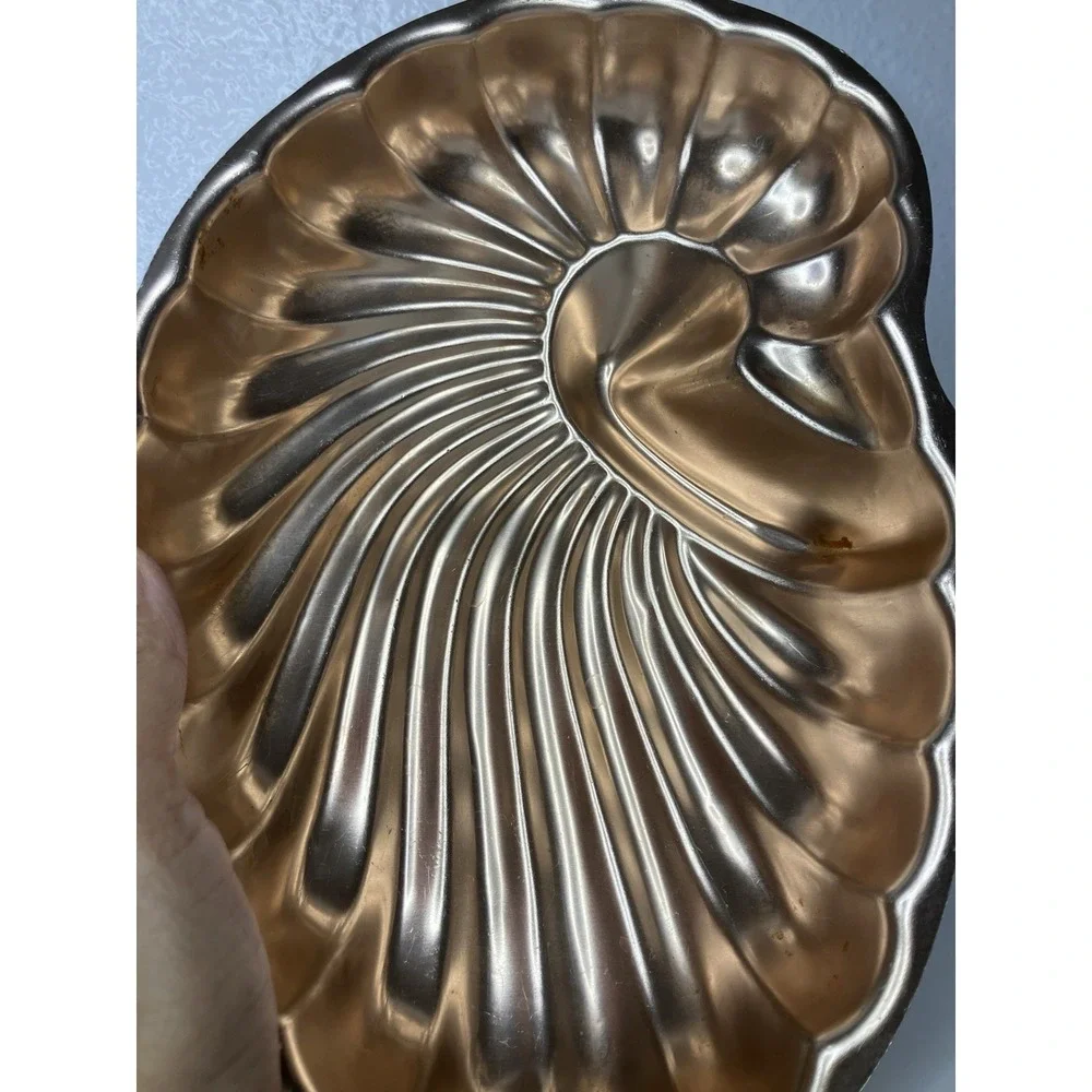 Vintage Sea Shell Copper Jello Mold Cake Pan Kitchen Wall Hanging Decor 6 cups